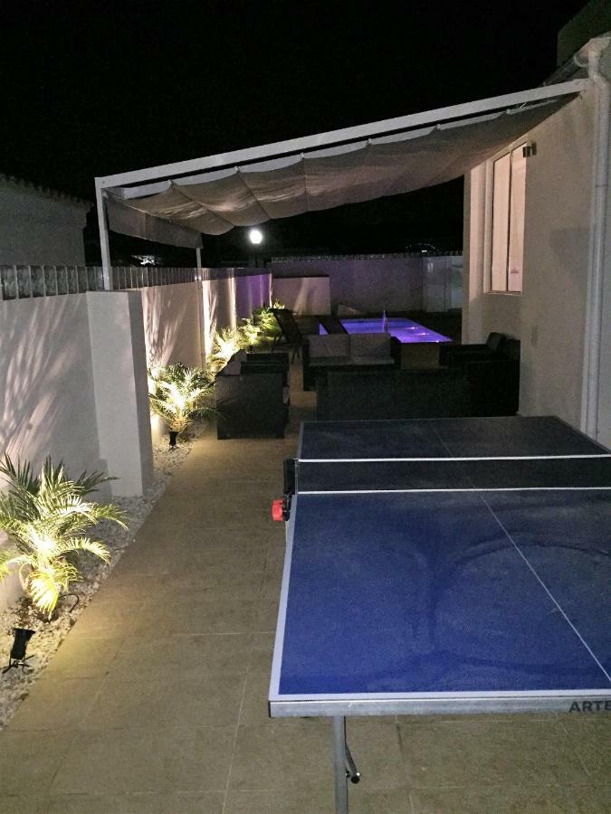 Campoamor Villa & Private Pool, Garden & Roof Terraces Distant Sea Views Орихуела Екстериор снимка